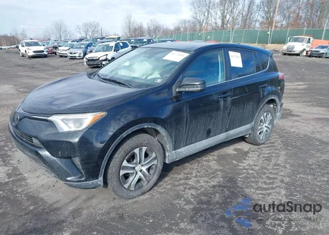 2018 Toyota Rav4 Le z USA, uszkodzony, nr VIN 2T3BFREV0JW714109